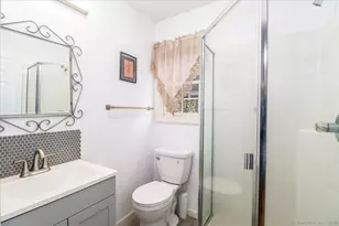 17 Olde Village Cir, Wallingford, CT 06492 - Photo 8