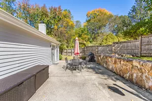 150 Fillow St, Norwalk, CT 06850 - Photo 8