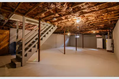 37 Walnut Street, Putnam, CT 06260 - Photo 12