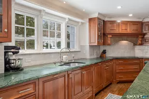 113 Brushy Ridge Rd, New Canaan, CT 06840 - Photo 16