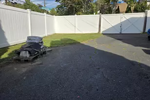 2 Coldspring St, Norwalk, CT 06850 - Photo 24