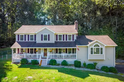 27 Pole Bridge Road, Newtown, CT 06482 - Photo 2