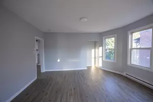 127 Lawlor St, New Britain, CT 06051 - Photo 2