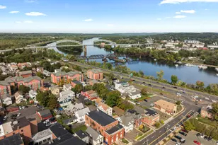 54 Washington St, Middletown, CT 06457 - Photo 16