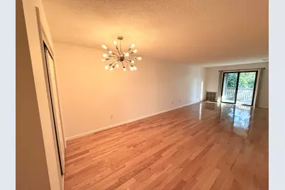 495 Vincellette Street #18, Bridgeport, CT 06606 - Photo 6