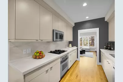 5 Thistle Hollow #5, Avon, CT 06001 - Photo 8