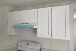 83 Winthrop Ave, New Haven, CT 06519 - Photo 2