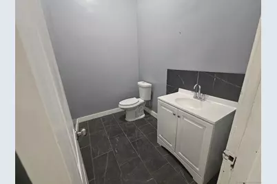 250 Farmington Avenue, Hartford, CT 06105 - Photo 10