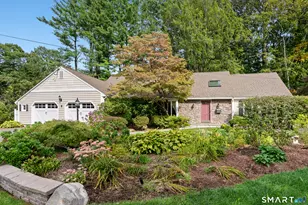 8 Berwyn Ln, West Hartford, CT 06107 - Photo 34