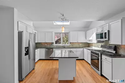 50 Ironwood Road #50, West Hartford, CT 06117 - Photo 10