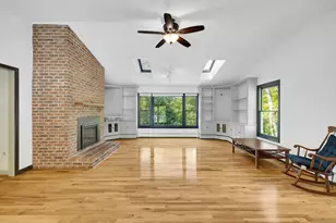 367 Sachem Rd, Southbury, CT 06488 - Photo 8