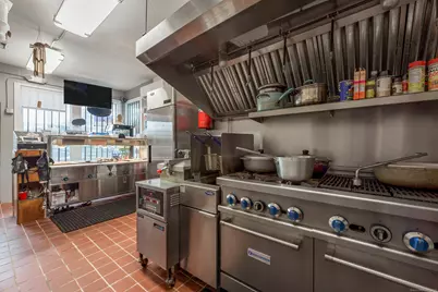 184 Franklin Avenue, Hartford, CT 06114 - Photo 18