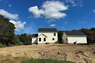 277 Moosup Pond Rd, Plainfield, CT 06354 - Photo 4