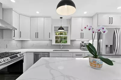 180 East Rocks Road, Norwalk, CT 06851 - Photo 4