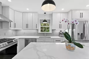 180 E Rocks Rd, Norwalk, CT 06851 - Photo 4