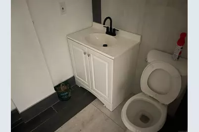 1472 Baldwin Street #C2, Waterbury, CT 06706 - Photo 4