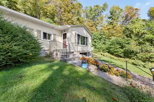 153 Short Woods Rd, New Fairfield, CT 06812 - Photo 36