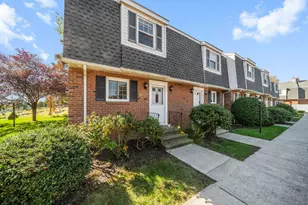 1165 Enfield St, Enfield, CT 06082 - Photo 2