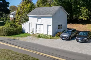 417 River Rd, Stonington, CT 06379 - Photo 30