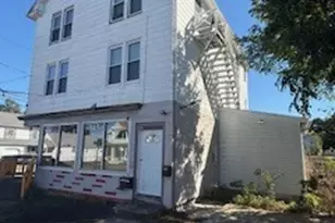 143 Divinity St, Bristol, CT 06010 - Photo 2