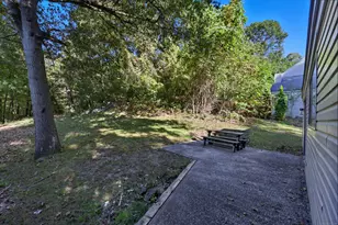 62 Chatham Ln, Bristol, CT 06010 - Photo 30