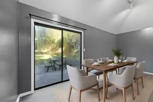 62 Chatham Ln, Bristol, CT 06010 - Photo 2