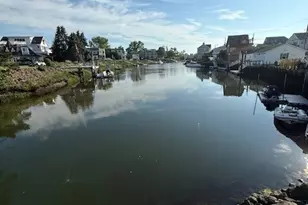 2142 Fairfield Beach Rd, Fairfield, CT 06824 - Photo 34