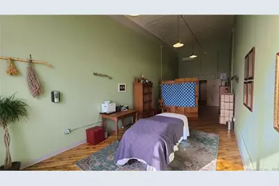 642 Hilliard Street #1317, Manchester, CT 06042 - Photo 2