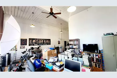 642 Hilliard Street #1209, Manchester, CT 06042 - Photo 2