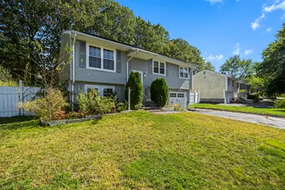 122 Celentano Drive, Naugatuck, CT 06770 - Photo 8