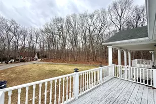 33D Laurel Point Dr, Montville, CT 06370 - Photo 30