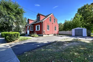 32 Roberts St, Seymour, CT 06483 - Photo 4