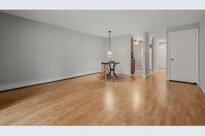 263 Williamstown Court #263, Newington, CT 06111 - Photo 8