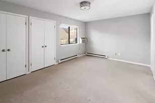 19 Woodway Rd, Stamford, CT 06907 - Photo 12