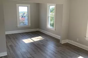 30 Cottage St, Bristol, CT 06010 - Photo 6