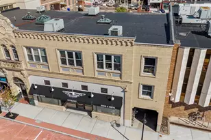 17 Elizabeth St, Derby, CT 06418 - Photo 4