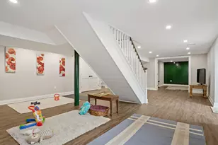 419 Valley Rd, Fairfield, CT 06825 - Photo 24