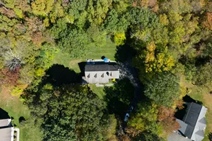 124 Auncient Oak Rd, Bethlehem, CT 06751 - Photo 2