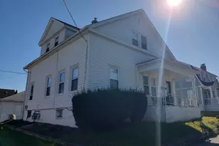 145 Seymour St, Waterbury, CT 06708 - Photo 2