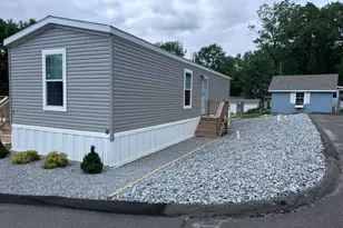 7 Middle Terrace, Vernon, CT 06066 - Photo 2