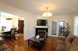 21 Dale Rd, Wethersfield, CT 06109 - Photo 14