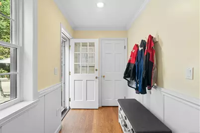 51 Reeder Lane, New Canaan, CT 06840 - Photo 18