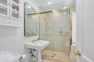 51 Reeder Ln, New Canaan, CT 06840 - Photo 12