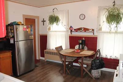 23 Howe Street, Meriden, CT 06450 - Photo 18