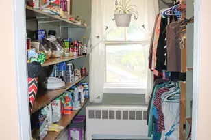 23 Howe St, Meriden, CT 06450 - Photo 6