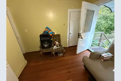 597 Winchester Avenue, New Haven, CT 06511 - Photo 8