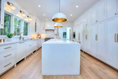 199 Mariomi Road, New Canaan, CT 06840 - Photo 8