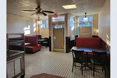 393 East Main Street, Waterbury, CT 06702 - Photo 4