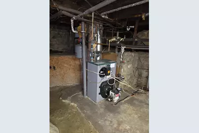 24 Shelter Street, Waterbury, CT 06705 - Photo 32