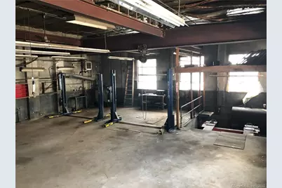 36 Salem Street, New Haven, CT 06519 - Photo 2